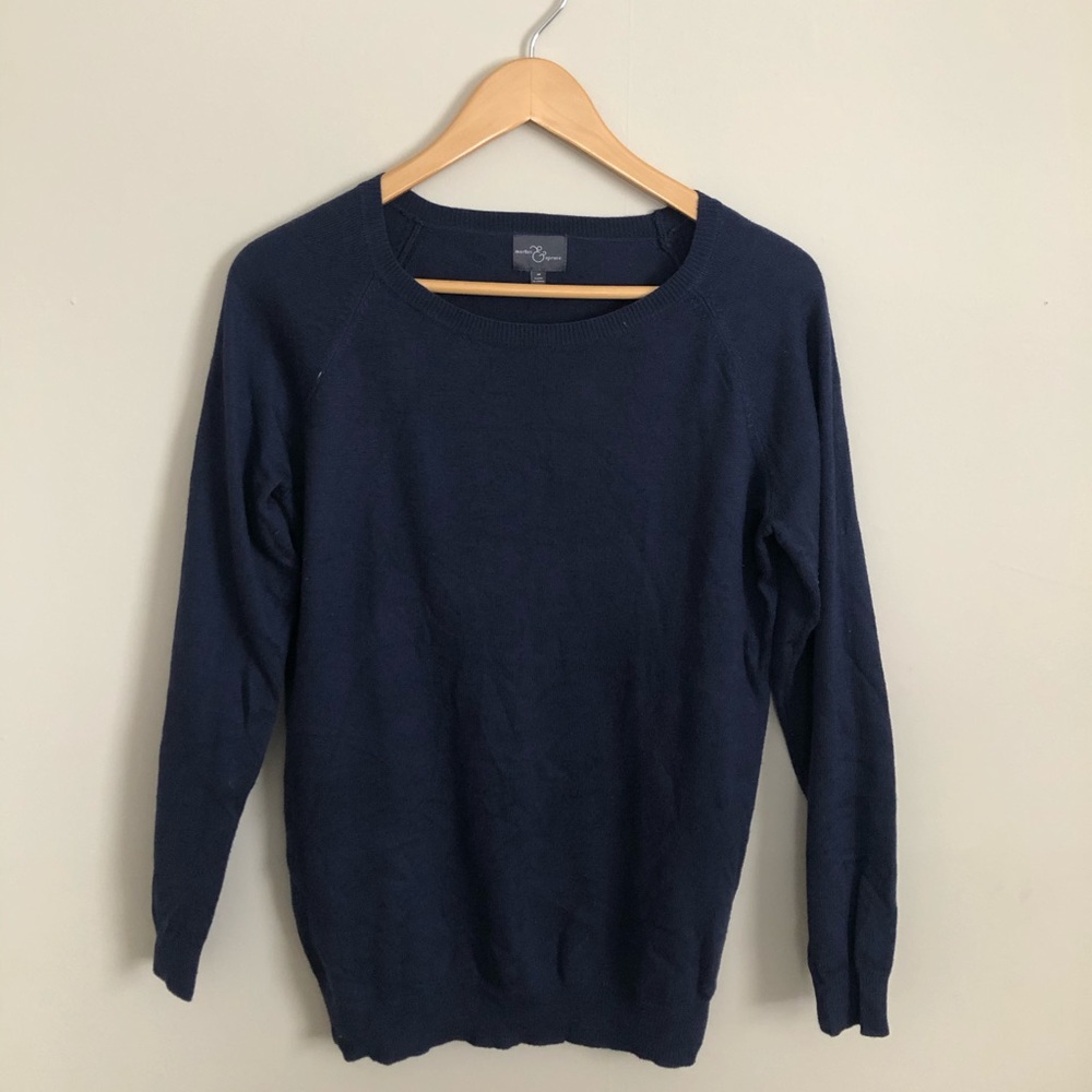Market & Spruce Navy Sweater w/ Pink Elbows sz Med